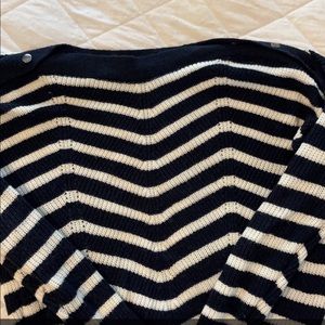 Jessica Simpson Navy sweater